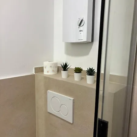 Modernes 1 Zimmerapartment 4 Mit Wlan Fuer Handwerker & Monteure Daire