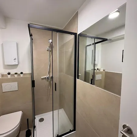 Modernes 1 Zimmerapartment 4 Mit Wlan Fuer Handwerker & Monteure Daire Ludwigshafen am Rhein
