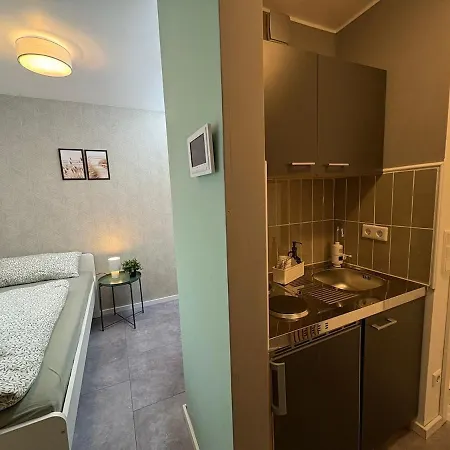 Modernes 1 Zimmerapartment 4 Mit Wlan Fuer Handwerker & Monteure * Ludwigshafen am Rhein